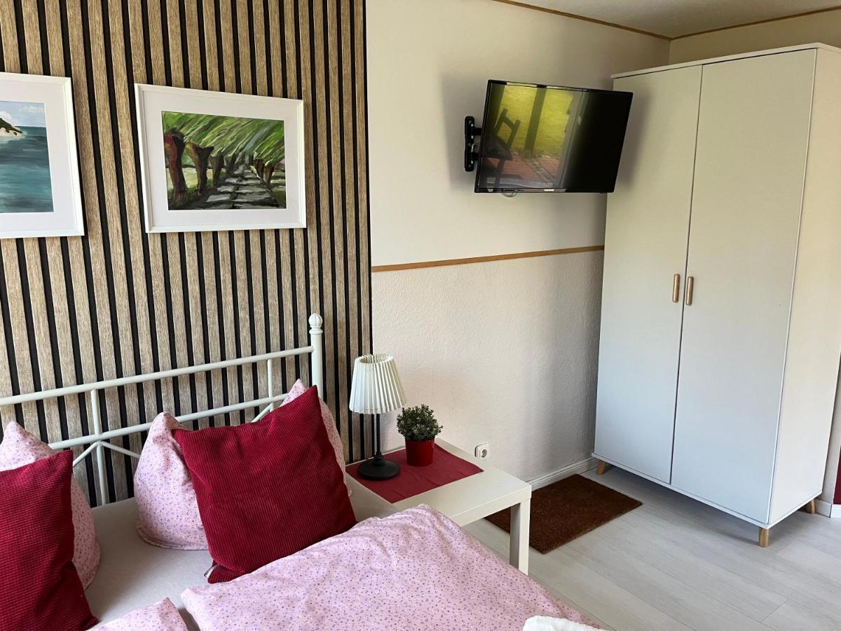 Fewo Eg Im Roten Haus Am Ostsee Radweg Ovs 103 Neu 20 Blowatz Dış mekan fotoğraf